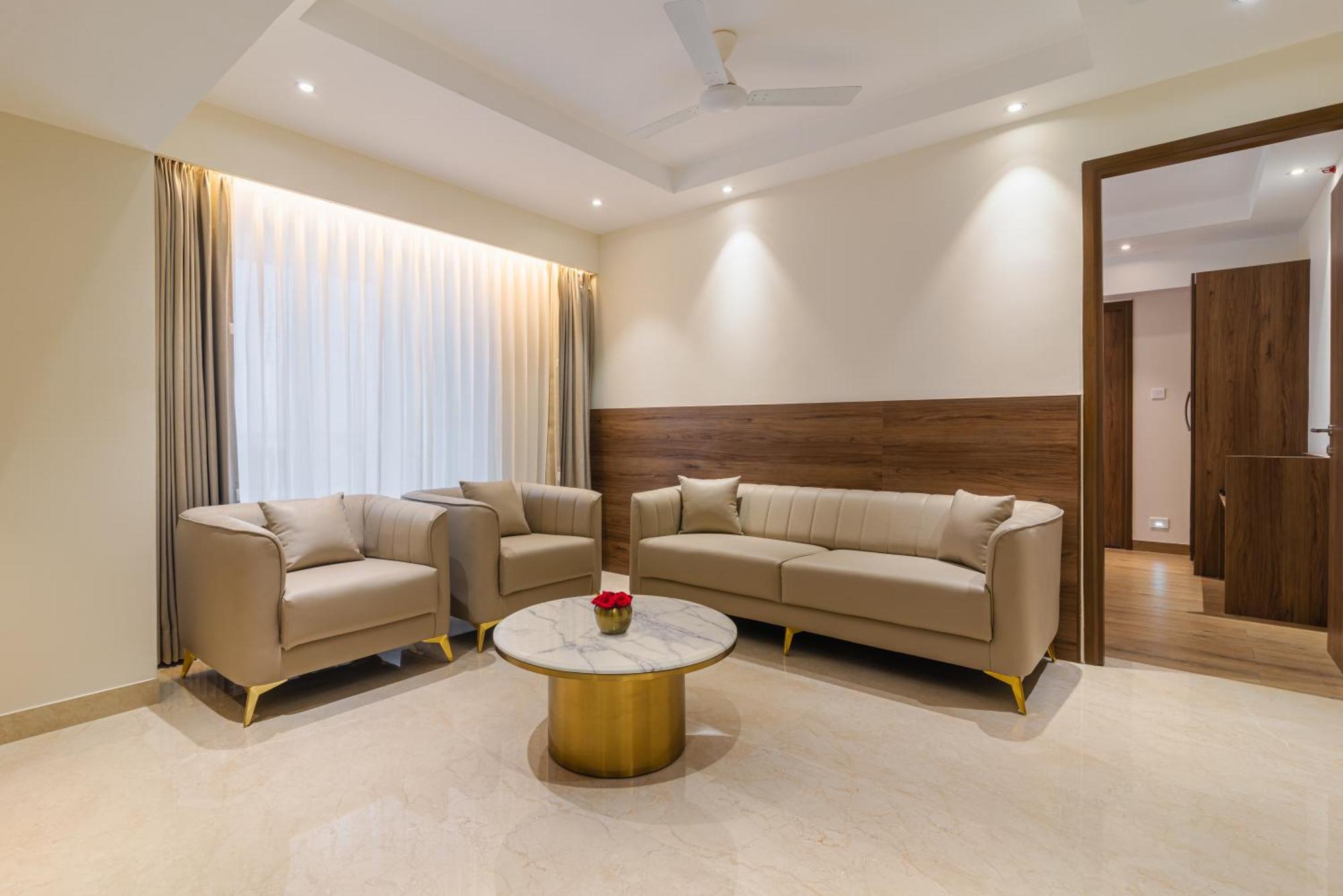 Royal Embassy Hotel Erode Bagian luar foto